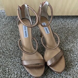 Never worn Gold Steve Maddon heels